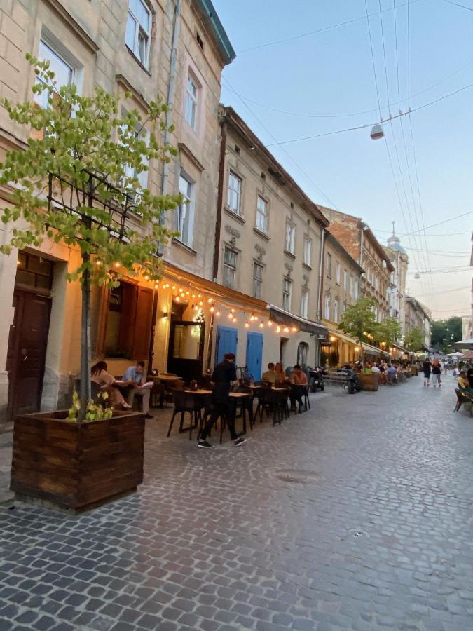 Центер Квартира На Вулиці Лесі Українки 19 Lviv Exterior foto